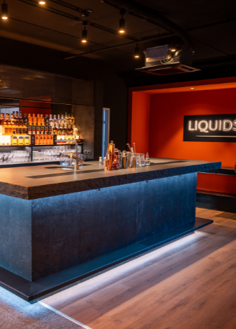 Bar im Büro von Liquid Spirits in Werndorf